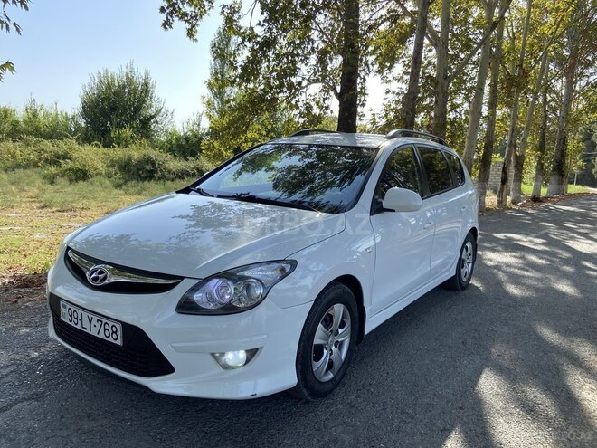 Hyundai i30 2010, 267,000 km - 1.6 l - Bakı