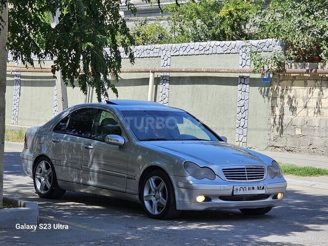 Mercedes C 220 2001, 365,000 km - 2.2 l - Mingəçevir