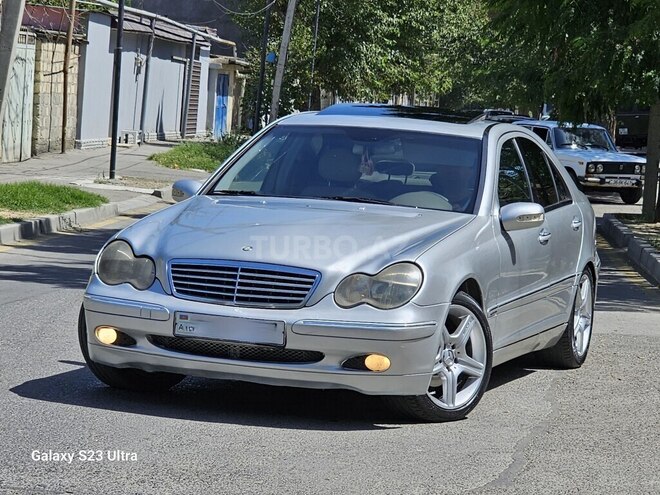 Mercedes C 220 2001, 365,000 km - 2.2 l - Mingəçevir