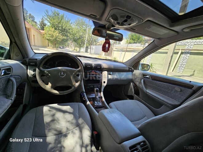 Mercedes C 220 2001, 365,000 km - 2.2 l - Mingəçevir