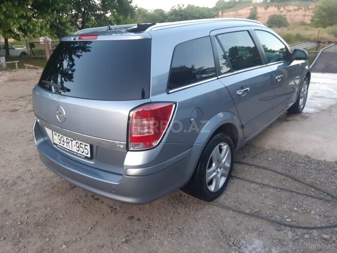 Opel Astra 2009, 261,000 km - 1.6 l - Bakı