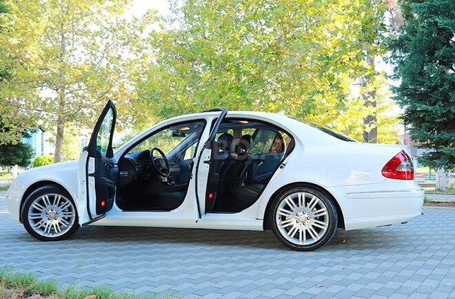 Mercedes E 220 2008, 276,000 km - 2.2 l - İmişli