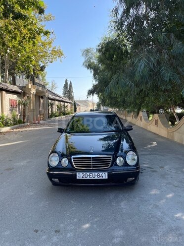 Mercedes E 270 2001, 312,000 km - 2.7 л - Gəncə