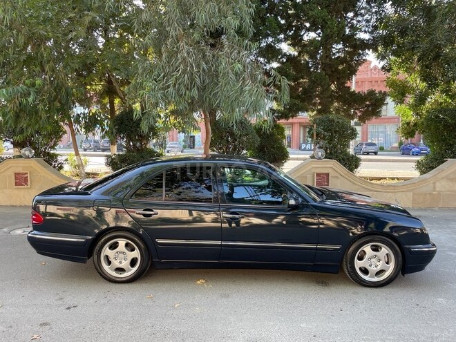 Mercedes E 270 2001, 312,000 km - 2.7 л - Gəncə