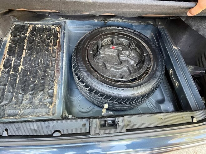 Mercedes E 270 2001, 312,000 km - 2.7 л - Gəncə