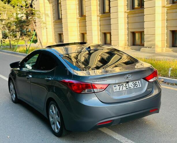 Hyundai Elantra 2011, 200,000 km - 1.8 л - Bakı
