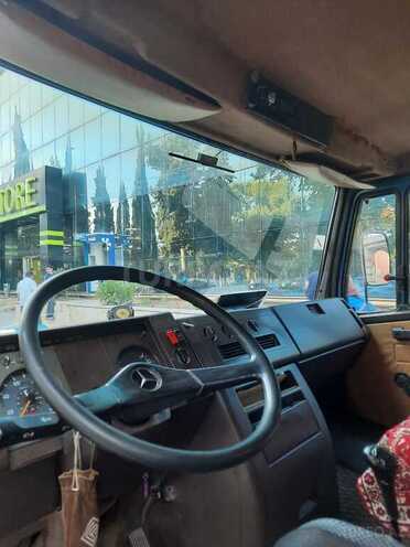 Mercedes 809 D 1993, 354,900 km - 4.0 l - Bakı