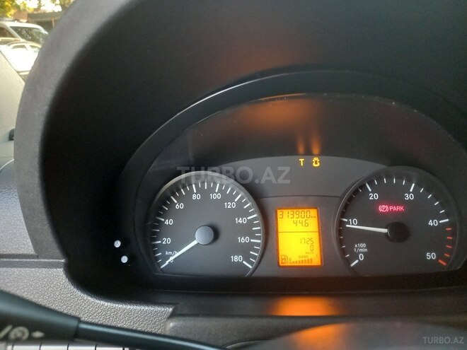 Mercedes  2009, 316,000 km - 2.2 l - Bərdə
