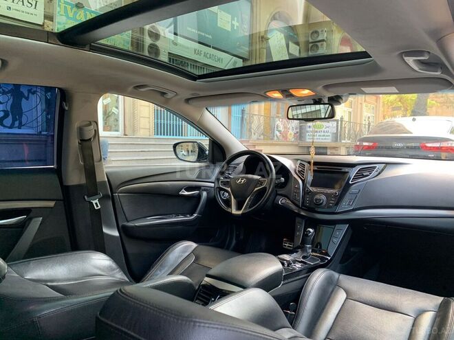 Hyundai i40 2013, 216,000 km - 2.0 l - Bakı