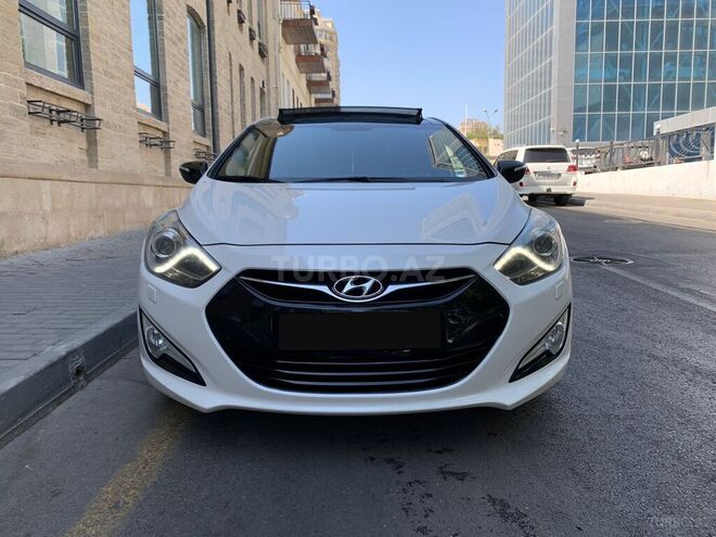 Hyundai i40 2013, 216,000 km - 2.0 l - Bakı