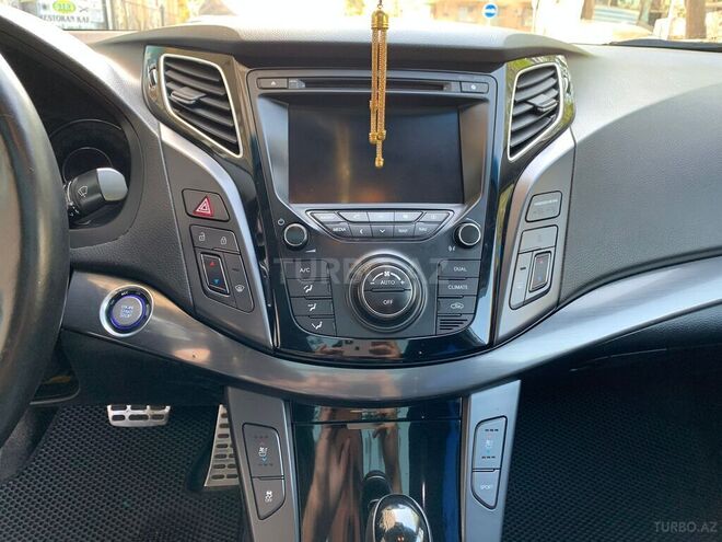 Hyundai i40 2013, 216,000 km - 2.0 l - Bakı
