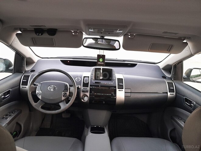 Toyota Prius 2008, 320,259 km - 1.5 л - Bakı