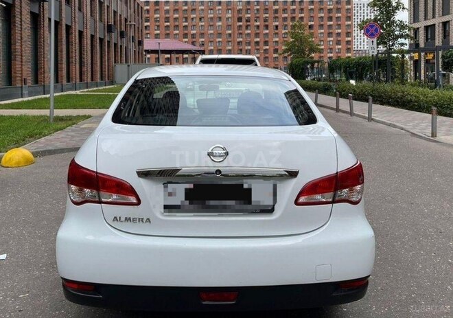 Nissan Almera 2016, 75,000 km - 1.6 л - Bakı