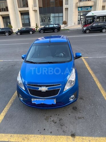 Chevrolet Spark 2015, 137,200 km - 1.0 л - Bakı