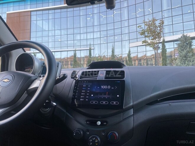 Chevrolet Spark 2015, 137,200 km - 1.0 л - Bakı