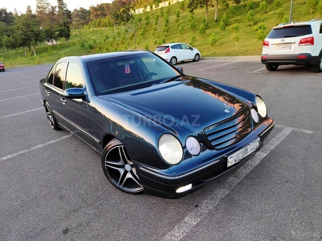 Mercedes E 200 2000, 358,000 km - 2.0 л - Bakı