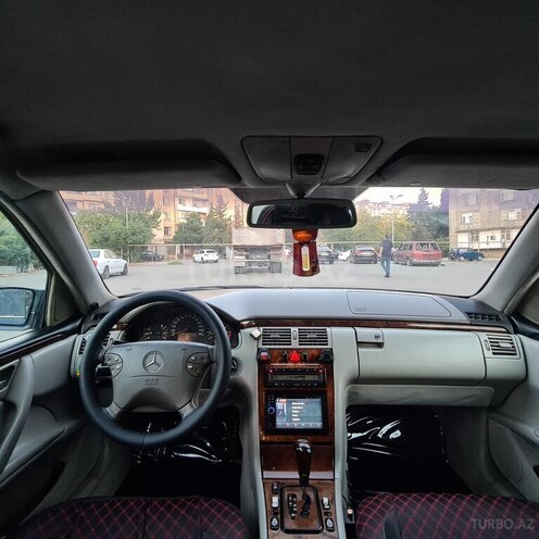 Mercedes E 200 2000, 358,000 km - 2.0 л - Bakı