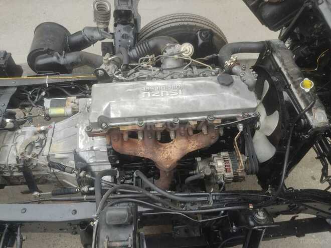 Isuzu NPR 66 L 2006, 215,200 km - 4.3 l - Bakı