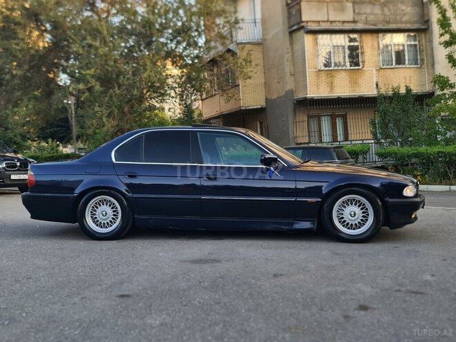 BMW 740 1997, 325,000 km - 4.0 l - Bakı