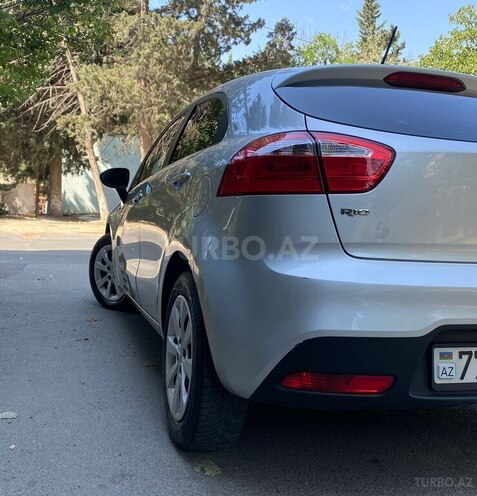 Kia Rio 2011, 255,000 km - 1.1 l - Bakı