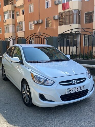 Hyundai Accent 2017, 80,000 km - 1.6 l - Bakı