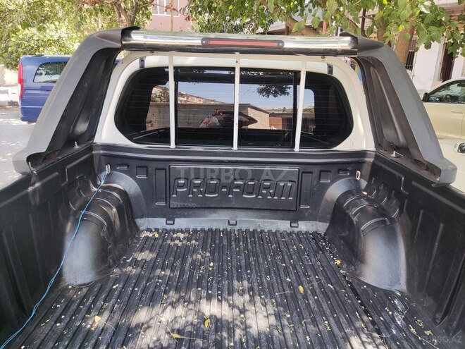 Mitsubishi L200 2013, 195,000 km - 2.5 l - Bakı