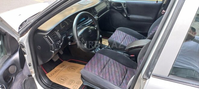 Opel Vectra 1998, 398,000 km - 2.0 л - Sumqayıt
