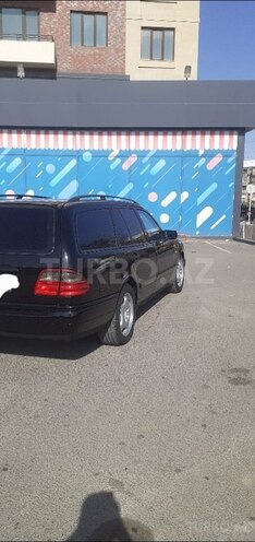 Mercedes E 230 1997, 315,000 km - 2.3 л - Bakı