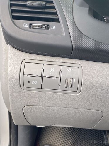 Hyundai Accent 2017, 66,000 km - 1.6 l - Tovuz