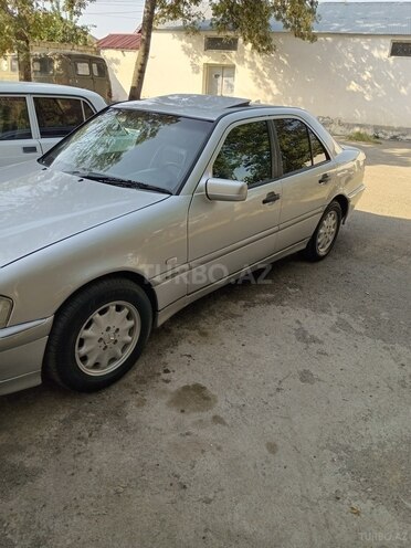 Mercedes C 180 1998, 301,301 km - 1.8 l - Tovuz