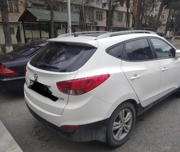Hyundai ix35 2010, 185,000 km - 2.0 l - Bakı