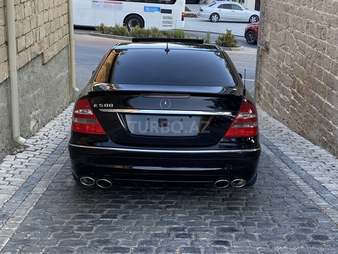 Mercedes E 320 2004, 204,000 km - 3.2 l - Bakı
