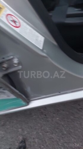 Toyota Corolla 2005, 195,000 km - 2.0 l - Bakı