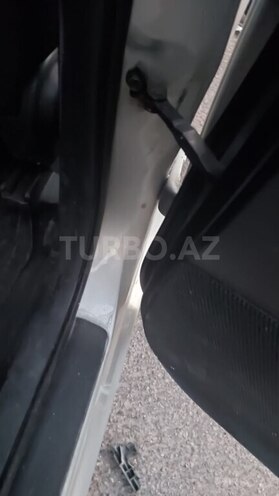 Toyota Corolla 2005, 195,000 km - 2.0 l - Bakı