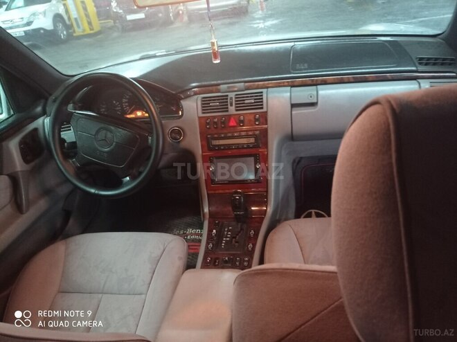 Mercedes E 300 1996, 493,734 km - 3.0 l - Gəncə