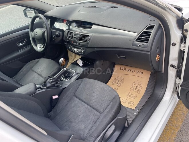 Renault Laguna 2010, 284,000 km - 1.5 l - Bakı