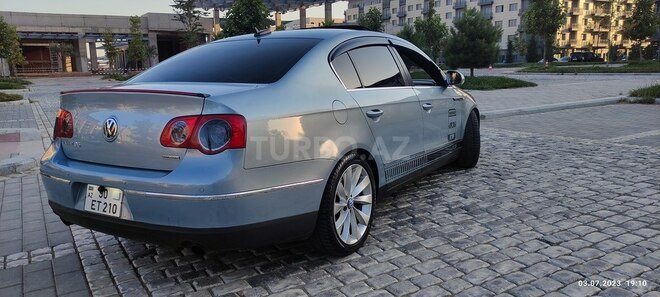 Volkswagen Passat 2006, 240,000 km - 3.6 l - Bakı