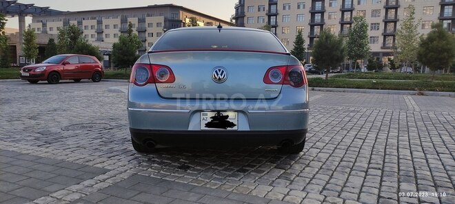 Volkswagen Passat 2006, 240,000 km - 3.6 l - Bakı