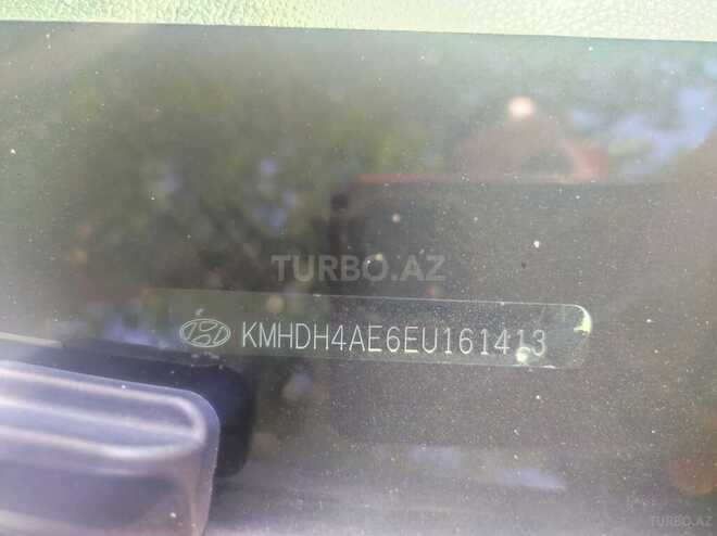 Hyundai Elantra 2014, 233,000 km - 1.8 l - Şirvan