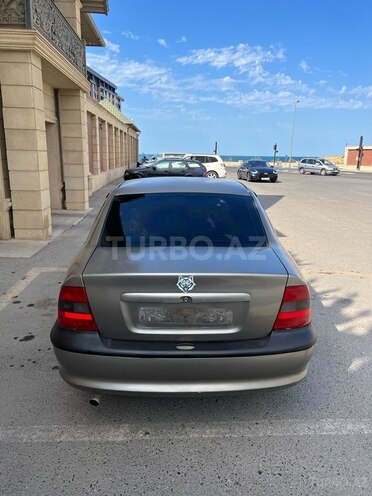 Opel Vectra 1996, 250,000 km - 1.8 l - Bakı