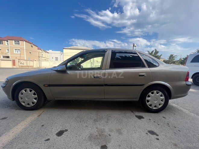 Opel Vectra 1996, 250,000 km - 1.8 l - Bakı