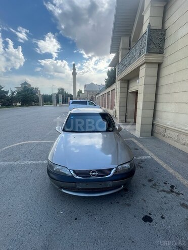 Opel Vectra 1996, 250,000 km - 1.8 l - Bakı