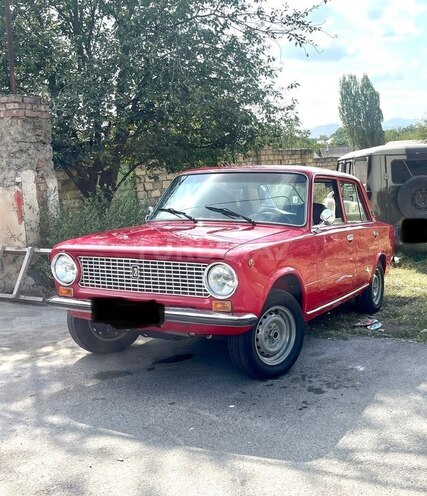 LADA (VAZ) 21011 1985, 110,000 km - 1.3 л - Gəncə