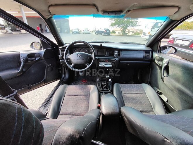 Opel Vectra 1997, 271,000 km - 2.0 l - Bakı