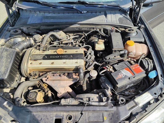 Opel Vectra 1997, 271,000 km - 2.0 l - Bakı