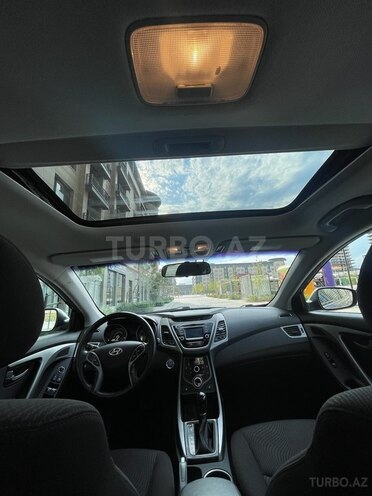 Hyundai Elantra 2015, 182,097 km - 1.8 л - Bakı