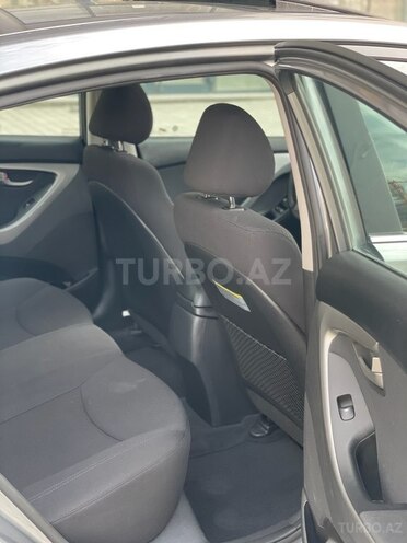 Hyundai Elantra 2015, 182,097 km - 1.8 л - Bakı