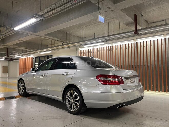 Mercedes E 220 2010, 235,000 km - 2.2 l - Gəncə