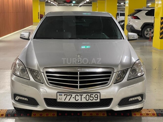 Mercedes E 220 2010, 235,000 km - 2.2 l - Gəncə