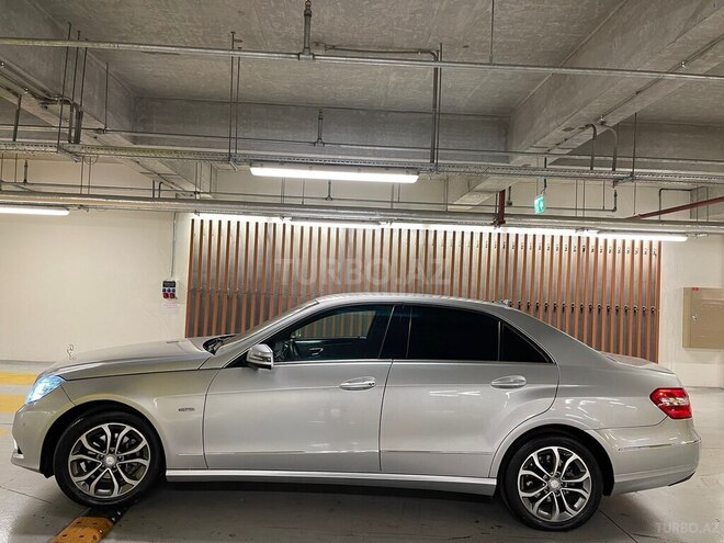 Mercedes E 220 2010, 235,000 km - 2.2 l - Gəncə